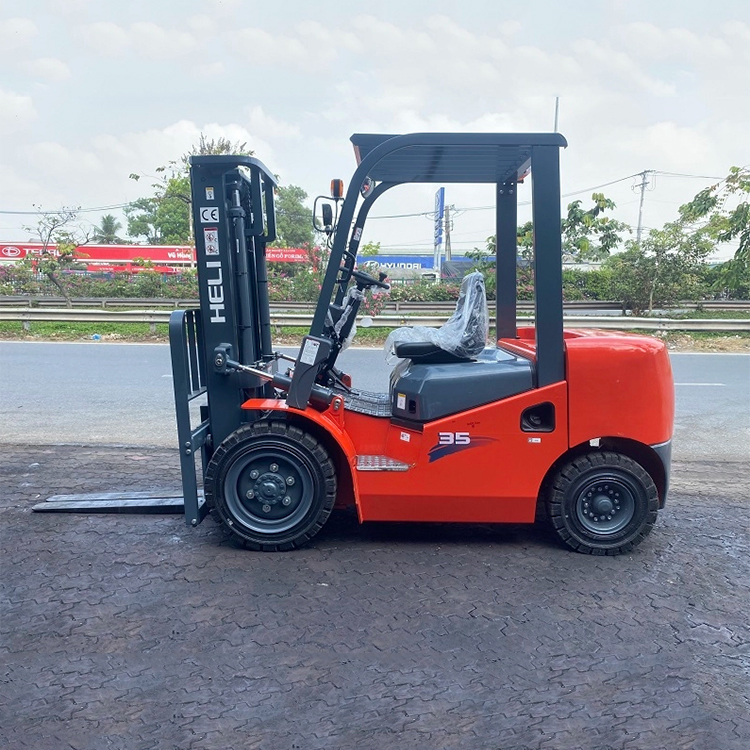 HELI Forklift CPCD35-M3H Diesel Forklift